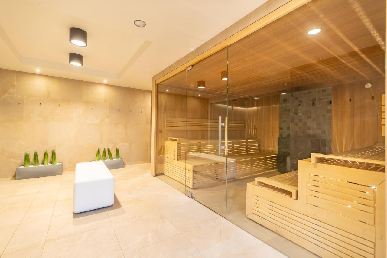 Apartamenty Fenomen - Baltic, Nadmorskie Tarasy, Free Parking, Swimming Pool, Sauna And Other! Kolobrzeg Luaran gambar